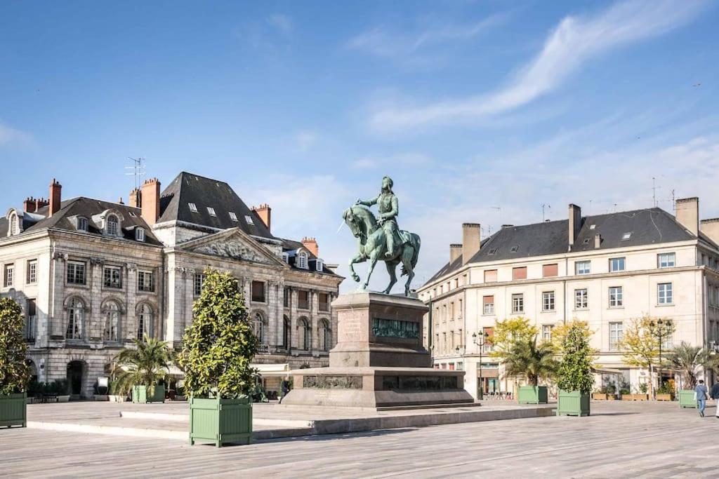 Ferienwohnung La Cachette Ludique Orléans Exterior foto